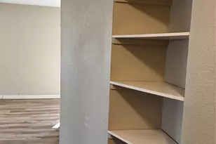 208 S Dallas St, Kaufman, TX 75142 - Photo 13