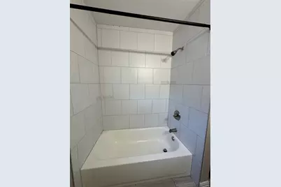 208 S Dallas Street, Kaufman, TX 75142 - Photo 11