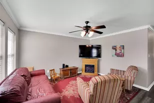 106 W Adair St, Alvarado, TX 76009 - Photo 9