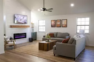 6808 Briar Rd, Azle, TX 76020 - Photo 11