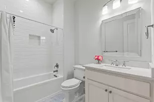 7137 Meadow Lake Ave, Dallas, TX 75214 - Photo 19