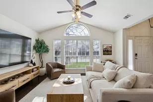 705 Timbercreek Dr, Hurst, TX 76053 - Photo 7