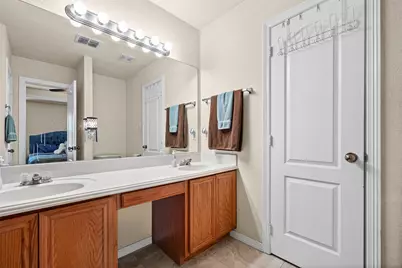 717 Rambling Court, Granbury, TX 76049 - Photo 13