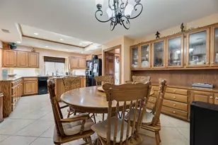 3932 Esquire Dr, Plano, TX 75023 - Photo 9