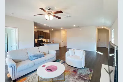 509 Calm Springs Drive, Princeton, TX 75407 - Photo 5