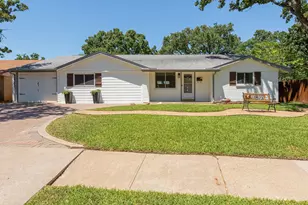 1044 Meadowbrook Dr, Grapevine, TX 76051 - Photo 1