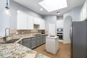 10006 Mallory Dr, Frisco, TX 75035 - Photo 9