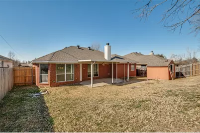 1808 Wolf Creek Drive, Arlington, TX 76018 - Photo 25