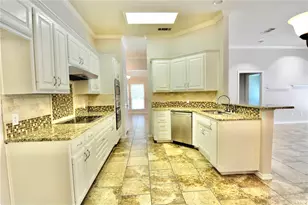 7712 Bridlewood Ct, North Richland Hills, TX 76182 - Photo 5