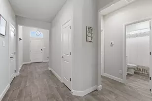 821 Blackhorse Trl, Justin, TX 76247 - Photo 27