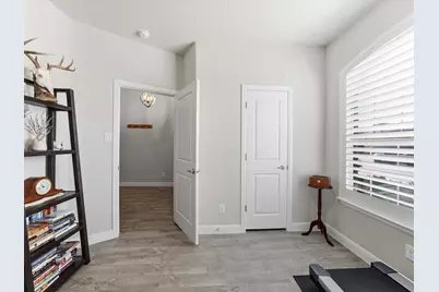 821 Blackhorse Trail, Justin, TX 76247 - Photo 5