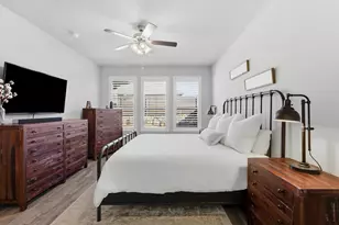 821 Blackhorse Trl, Justin, TX 76247 - Photo 17