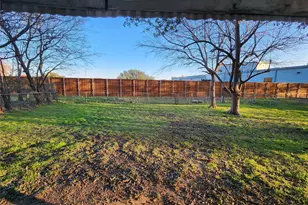 508 Campbell Ln, Denton, TX 76209 - Photo 25