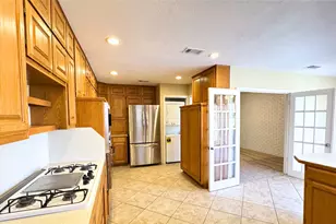 906 Warren Way, Richardson, TX 75080 - Photo 9