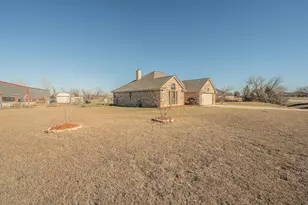 125 Lexington Cir, Haslet, TX 76052 - Photo 3