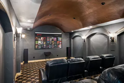 1916 W Emerald Bend Court, Granbury, TX 76049 - Photo 13