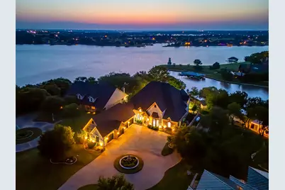 1916 W Emerald Bend Court, Granbury, TX 76049 - Photo 33