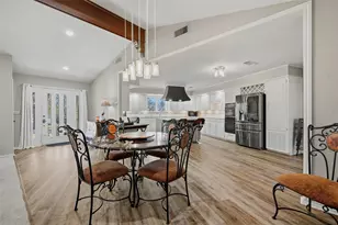 231 Cayuga Trail, Lake Kiowa, TX 76240 - Photo 3