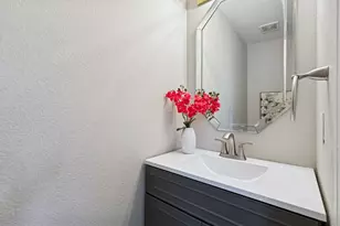 1100 Breezewood Dr, Lewisville, TX 75077 - Photo 13