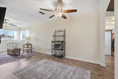 1305 S Pioneer Drive, Abilene, TX 79605 - Photo 5