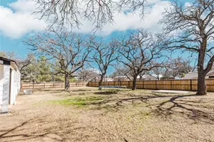 1401 W 12th St, Cisco, TX 76437 - Photo 27