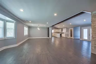 11224 Jamestown Rd, Dallas, TX 75230 - Photo 9