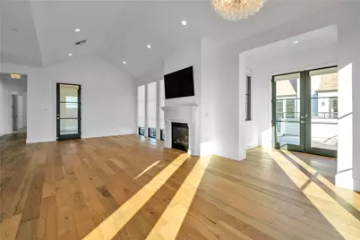 5270 Town and Country Boulevard #302, Frisco, TX 75034 - Photo 5