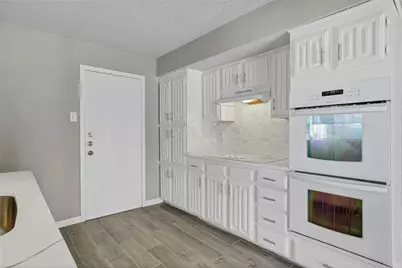 9724 Summerwood Circle #2, Dallas, TX 75243 - Photo 15