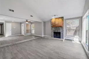 9724 Summerwood Cir, Dallas, TX 75243 - Photo 21