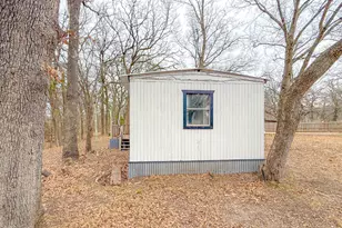 17340 County Road 3321, Frost, TX 76641 - Photo 19