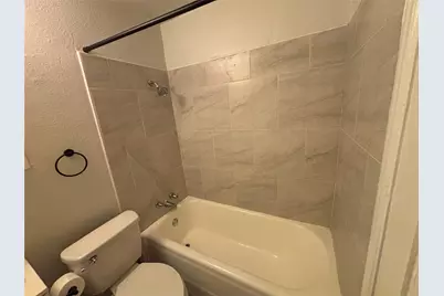 3521 W 7th Street #2, Fort Worth, TX 76107 - Photo 5