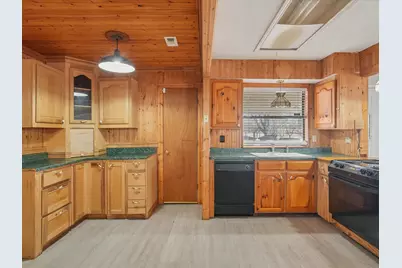 175 Creekview Drive E, Red Oak, TX 75154 - Photo 15