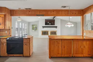 175 Creekview Dr E, Red Oak, TX 75154 - Photo 13