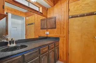 175 Creekview Dr E, Red Oak, TX 75154 - Photo 21