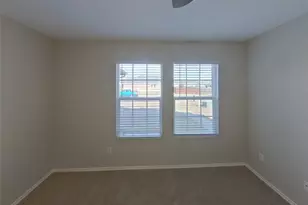 736 Elizabeth Dr, Burleson, TX 76028 - Photo 11