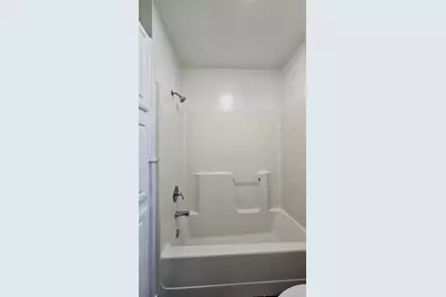 901 W Congress Street, Denton, TX 76201 - Photo 29