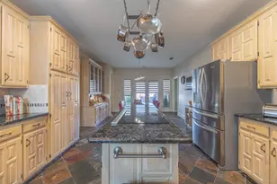 2200 Castle Rock Rd, Arlington, TX 76006 - Photo 13