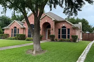 405 Love Bird Ln, Murphy, TX 75094 - Photo 3