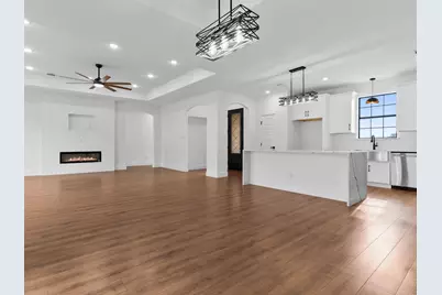 1101 Ajo Court, Granbury, TX 76048 - Photo 9