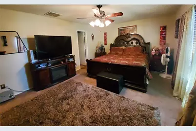 1424 Bumble Bee Drive, Lancaster, TX 75134 - Photo 9