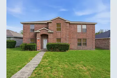 1424 Bumble Bee Drive, Lancaster, TX 75134 - Photo 1