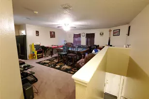 1424 Bumble Bee Dr, Lancaster, TX 75134 - Photo 5