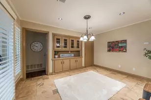 2627 Lakehill Ln, Carrollton, TX 75006 - Photo 13