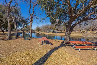 2627 Lakehill Lane, Carrollton, TX 75006 - Photo 37