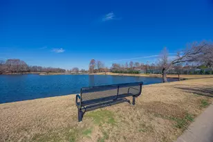 2627 Lakehill Ln, Carrollton, TX 75006 - Photo 35