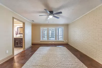 2627 Lakehill Lane, Carrollton, TX 75006 - Photo 23