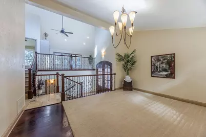 2627 Lakehill Lane, Carrollton, TX 75006 - Photo 5