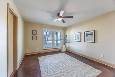 2627 Lakehill Lane, Carrollton, TX 75006 - Photo 31