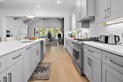 5622 Oaks Lane, Westworth Village, TX 76114 - Photo 7