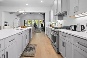 5622 Oaks Ln, Westworth Village, TX 76114 - Photo 7